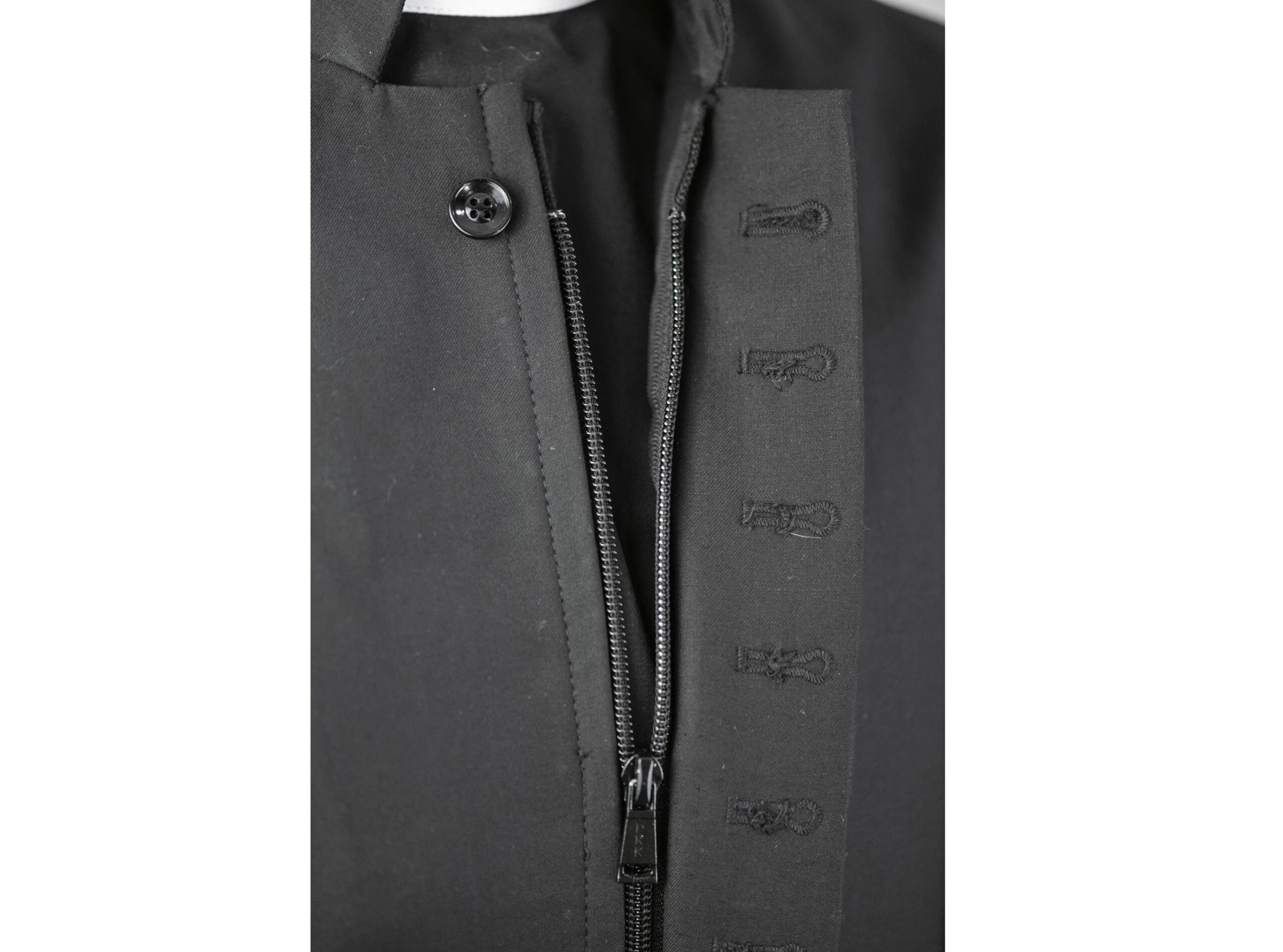 Classic Roman Cassock with Zipper - Image 2